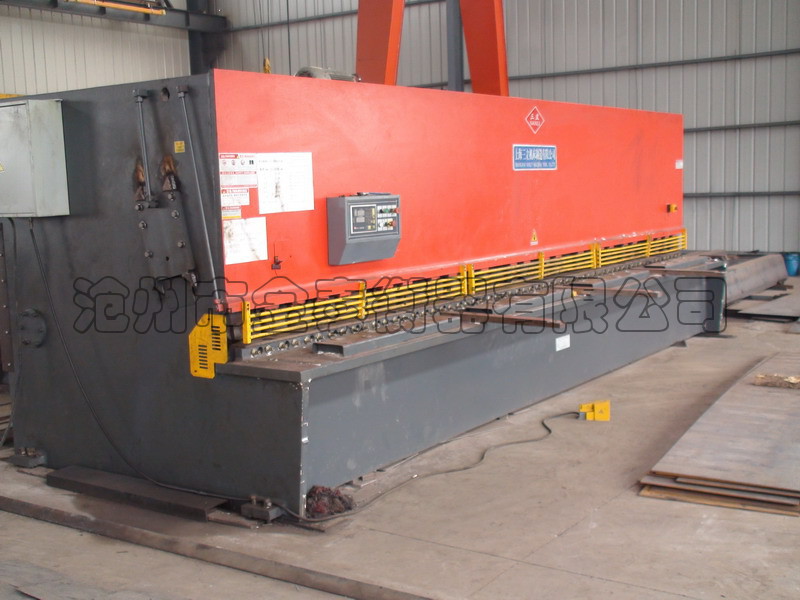 Numeric Control Guillotine Shear